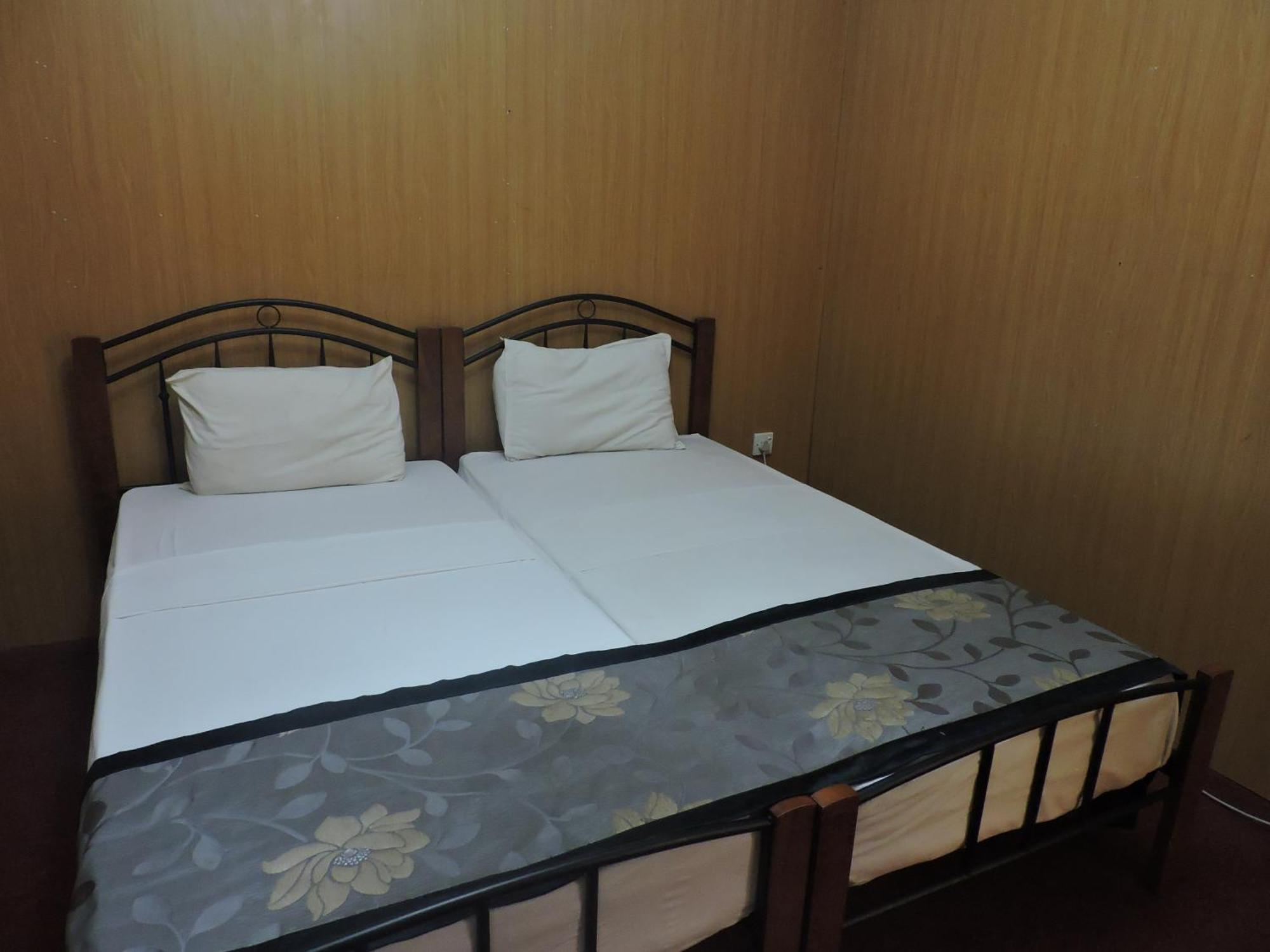Charlton Kandy City Rest Pokoj fotografie
