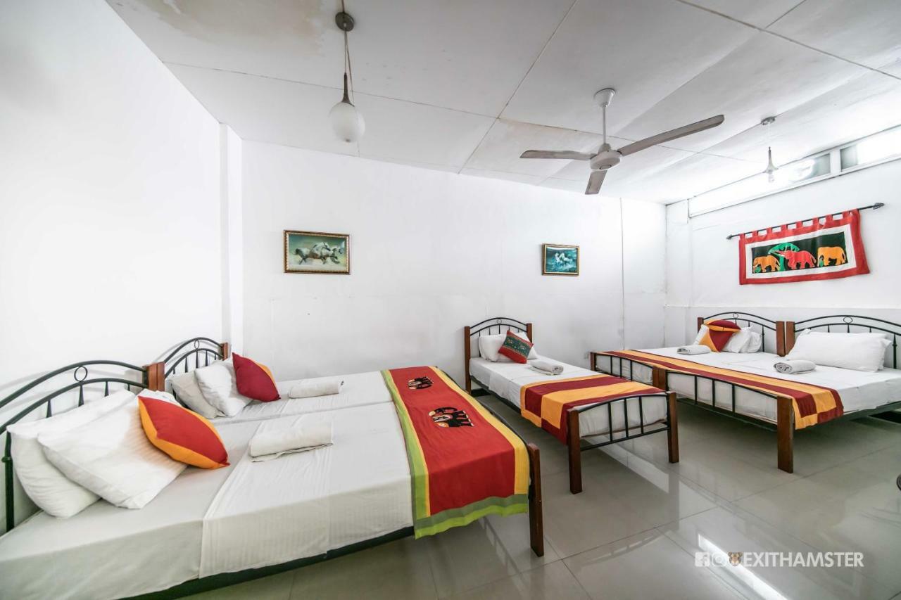 Charlton Kandy City Rest Exteriér fotografie