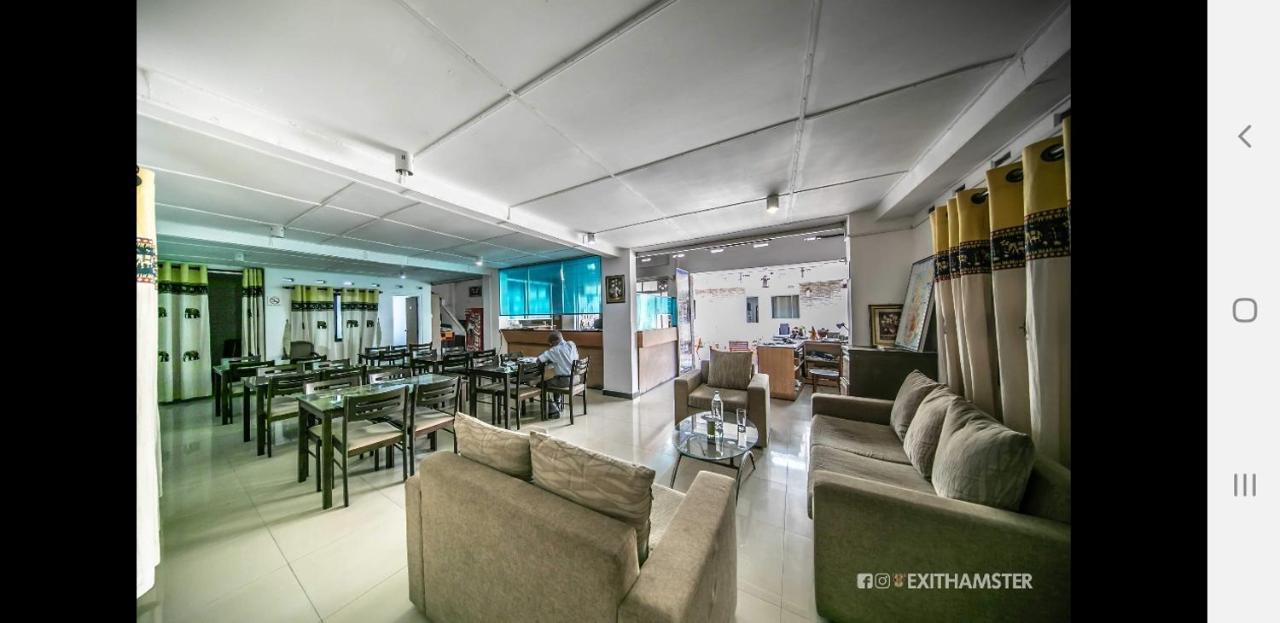 Charlton Kandy City Rest Exteriér fotografie